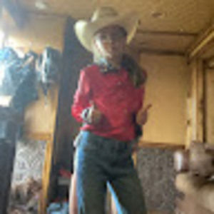 Meet your Posher, Pj